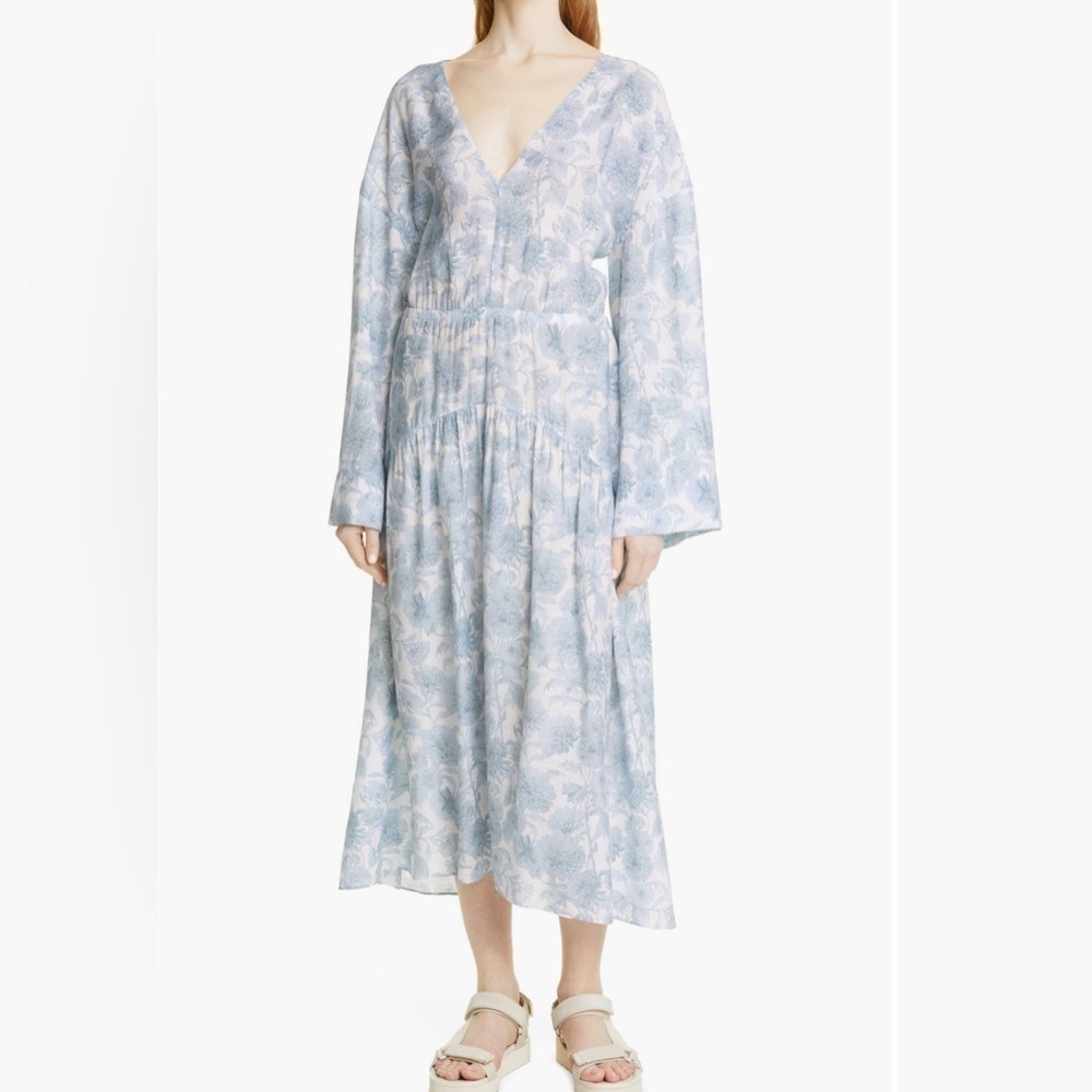 Vince Dahlia V Neck Long Sleeve Midi Dress Light Blue Floral Vacation Coastal